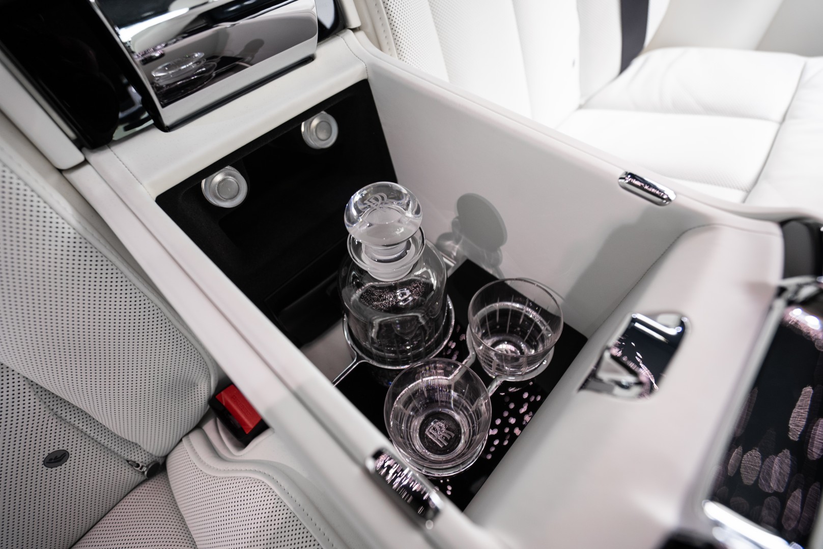 2026 ROLLS ROYCE PHANTOM EWB | GCC | MAIN DEALER WARRANTY SERVICE | VIP REAR SEATS